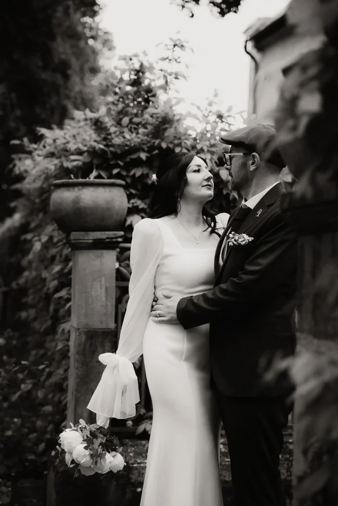 Hochzeitsshooting im Schloss Detmold Brautpaarshooting im Park vom Schloss Detmold (17)
